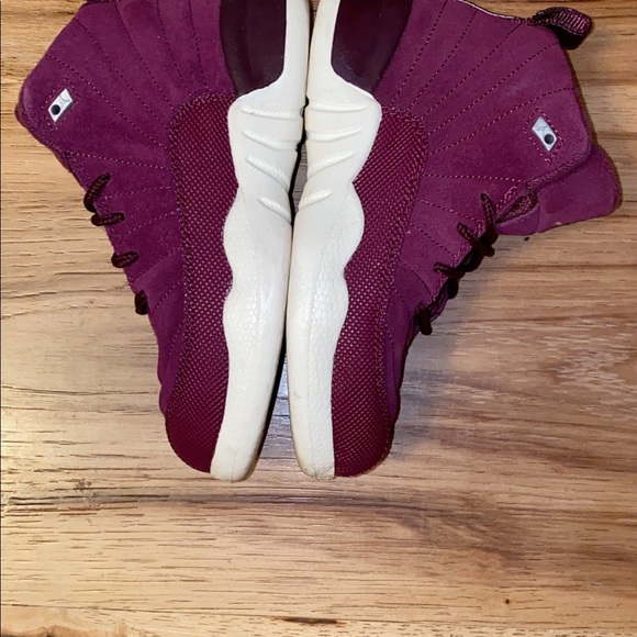 Gently used Retro 12 Bordeaux size 11C - Picture 3 of 6